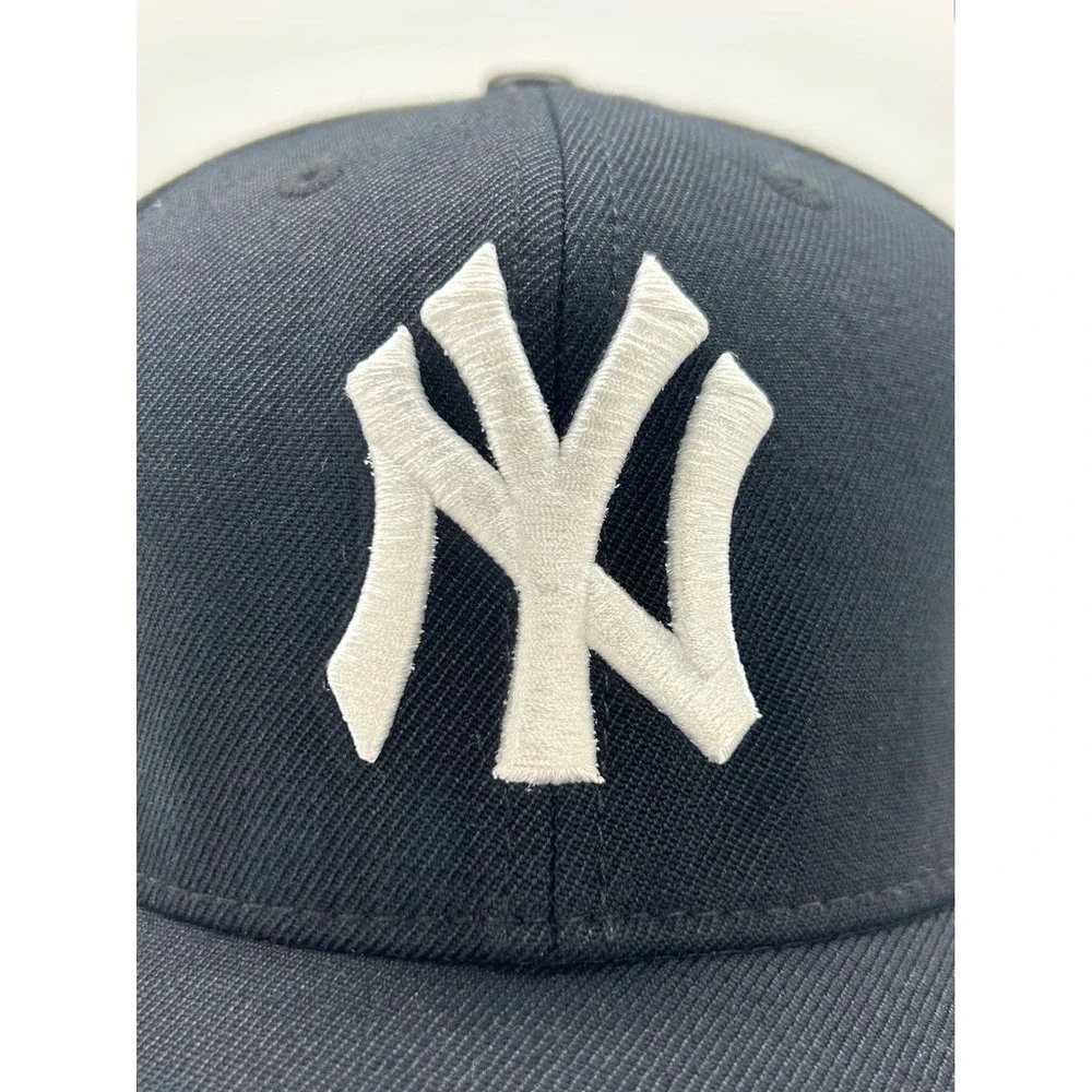 Pro Standard New York Yankees 1999 World Series Snapback Hat Black Pink Bottom